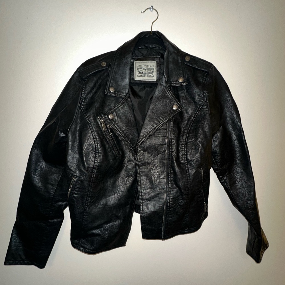 Levis leather jacket large